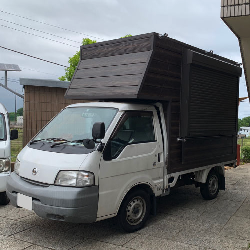 ハイサイカフェ様 2号車 キッチンカー:ステーキ丼
